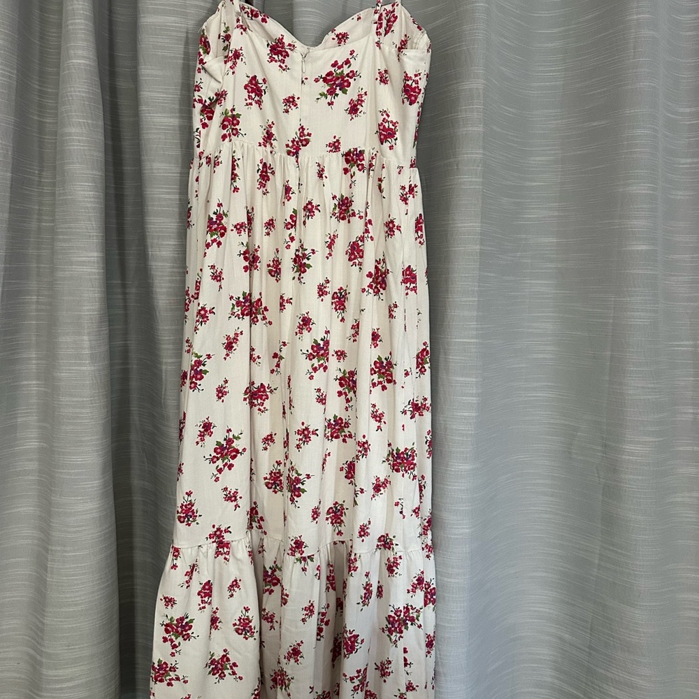 Astr Cream and Red Pleated Tiered Maxi Dress